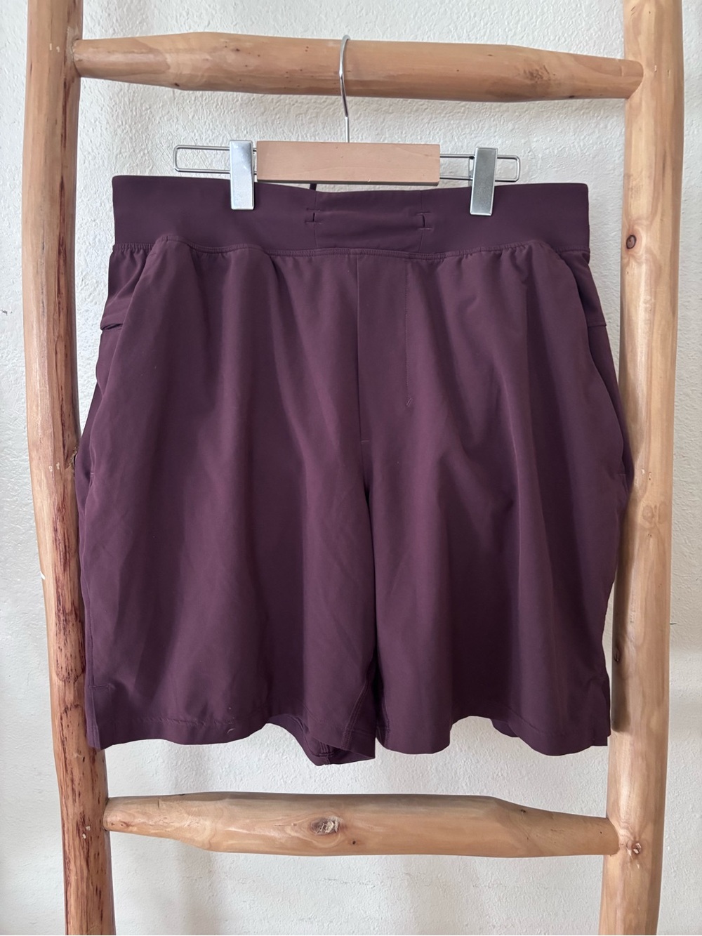 Lululemon Men's Maroon Athletic Shorts size medium